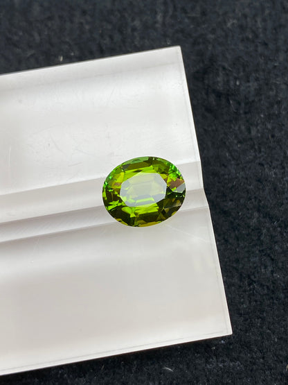 4.15CT NATURAL CONGO YELLOWISH GREEN COLOR TOURMALINE GEMSTONE STONE