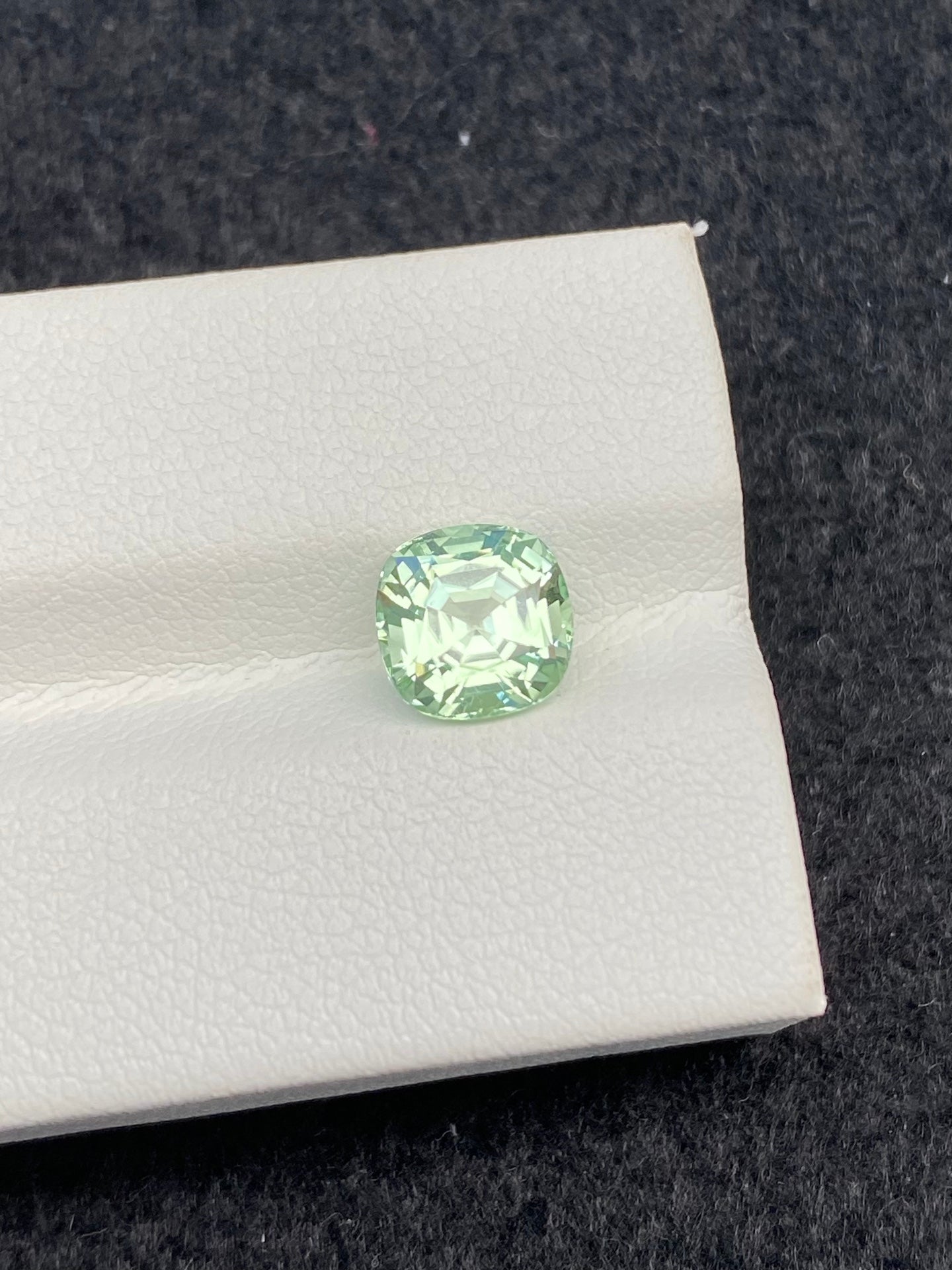 1.95 CT NATURAL AFGHANISTAN GREEN TOURMALINE STONE