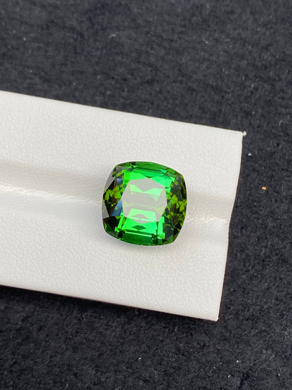 13.98 CT NATURAL AFGHANISTAN GREEN TOURMALINE STONE