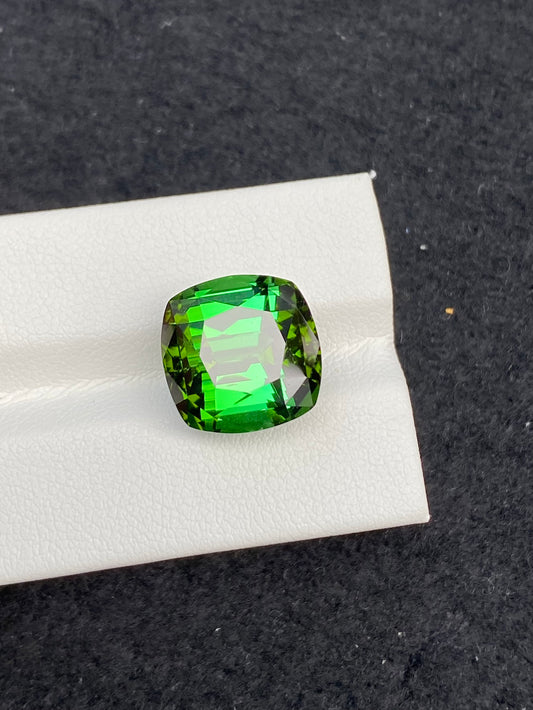 13.98 CT NATURAL AFGHANISTAN GREEN TOURMALINE STONE