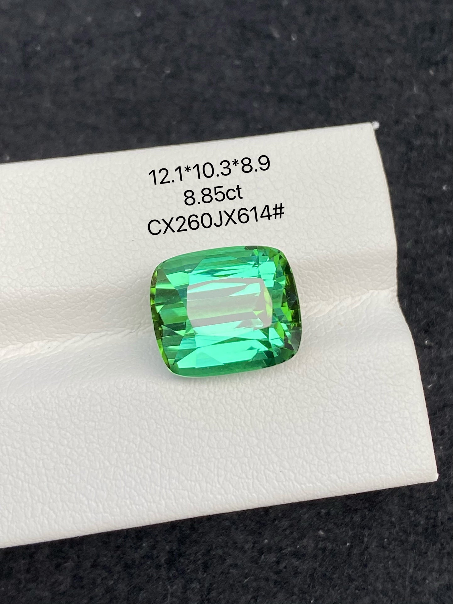 8.85 CT NATURAL AFGHANISTAN GREEN TOURMALINE STONE