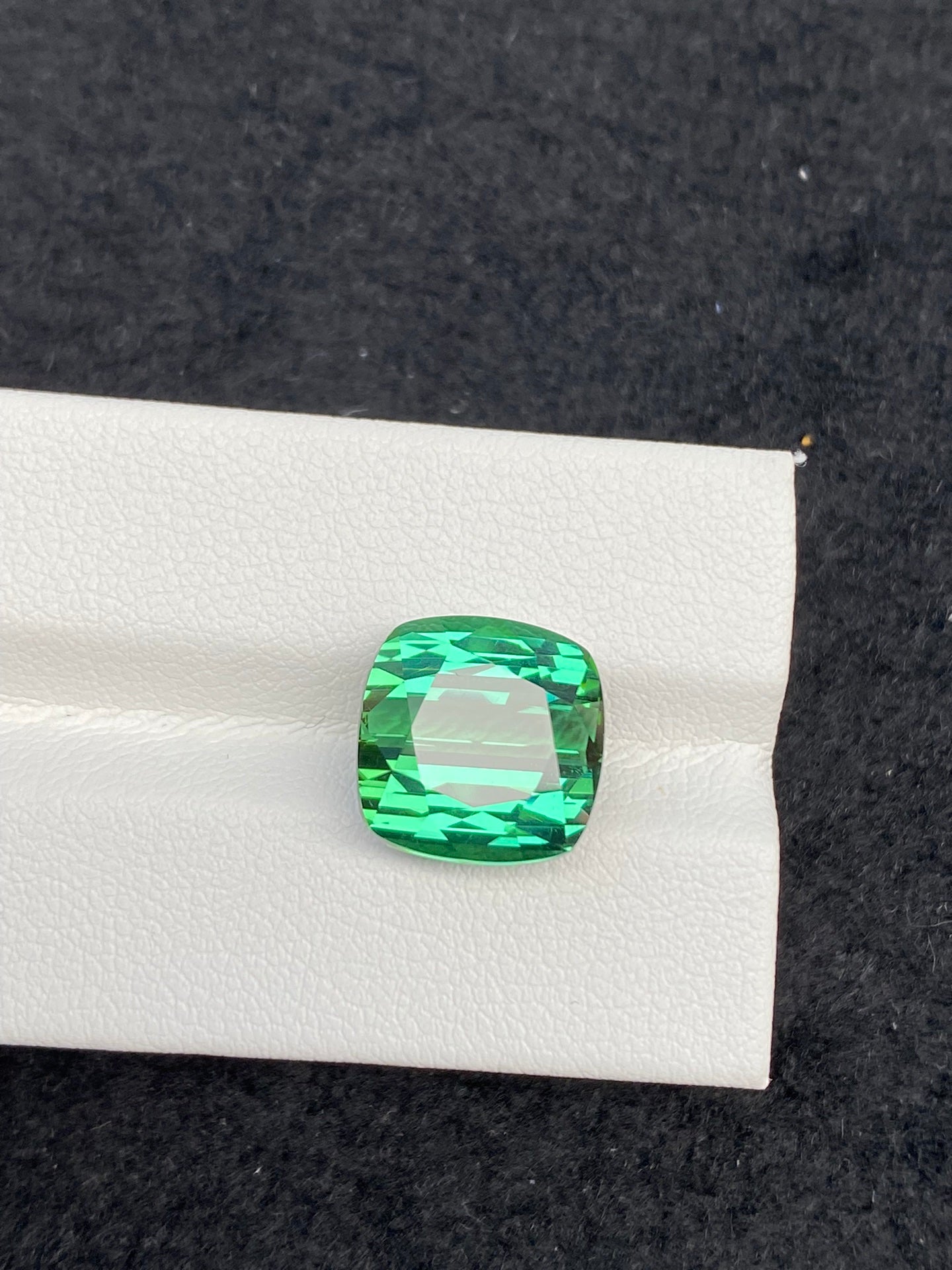 9.03 CT NATURAL AFGHANISTAN LAGOON TOURMALINE STONE