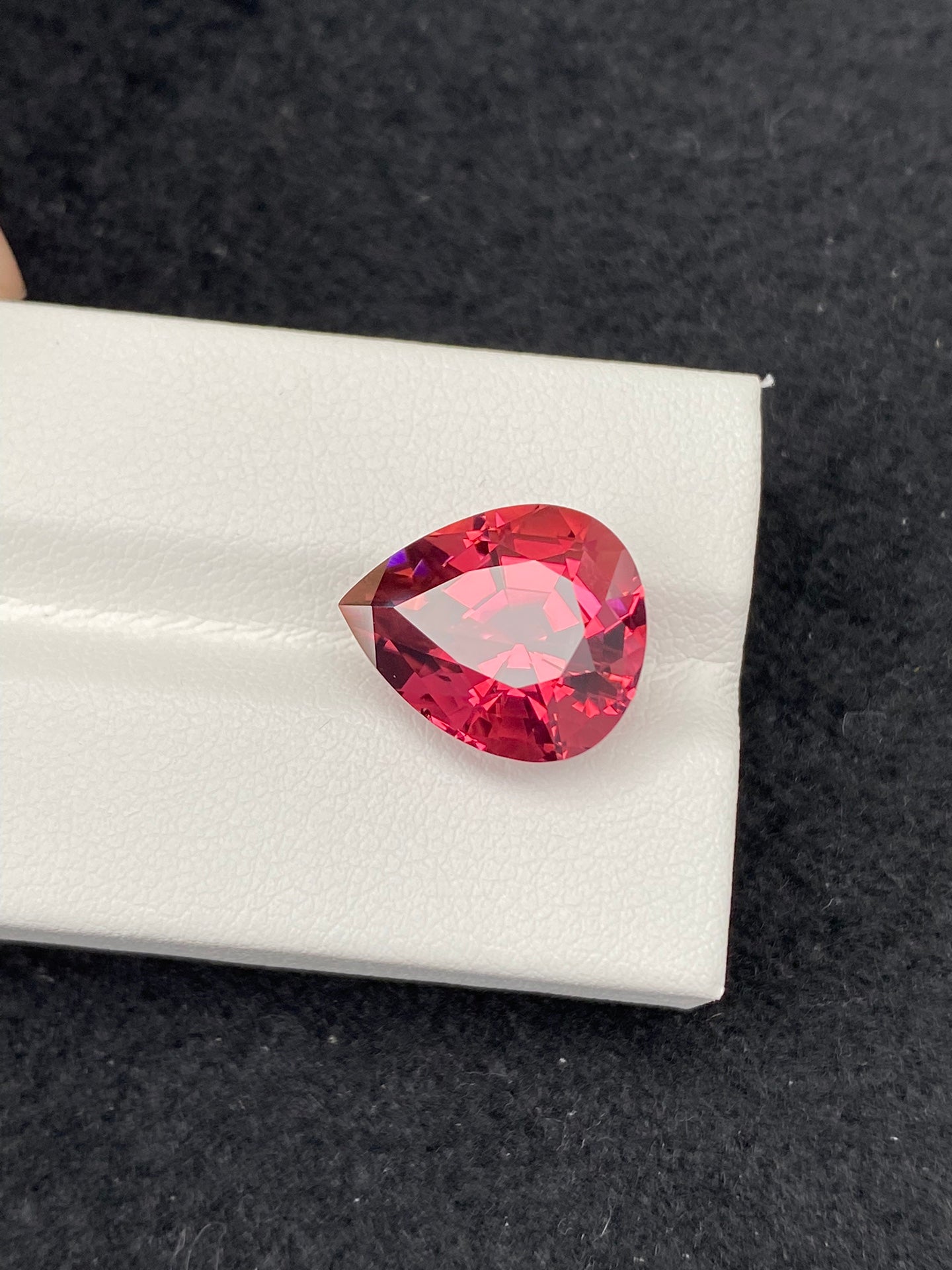 9.62 CT NATURAL BRAZIL RED TOURMALINE STONE