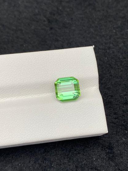 3.41 CT NATURAL BRAZIL GREEN TOURMALINE STONE