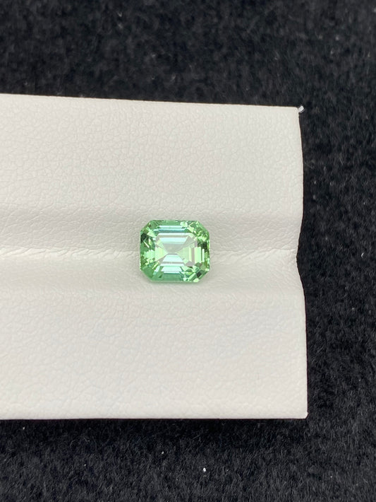 1.62 CT NATURAL AFGHANISTAN MINT GREEN TOURMALINE STONE