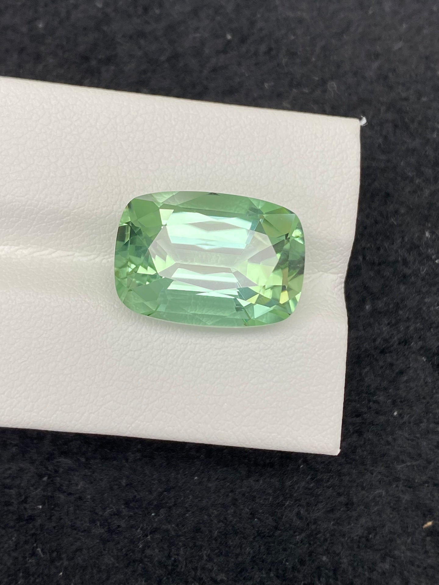 12.43 CT NATURAL AFGHANISTAN MINT GREEN TOURMALINE STONE