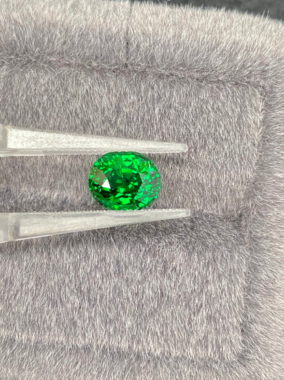 3.51 CT NATURAL KIJANI GREEN TSAVORITE STONE