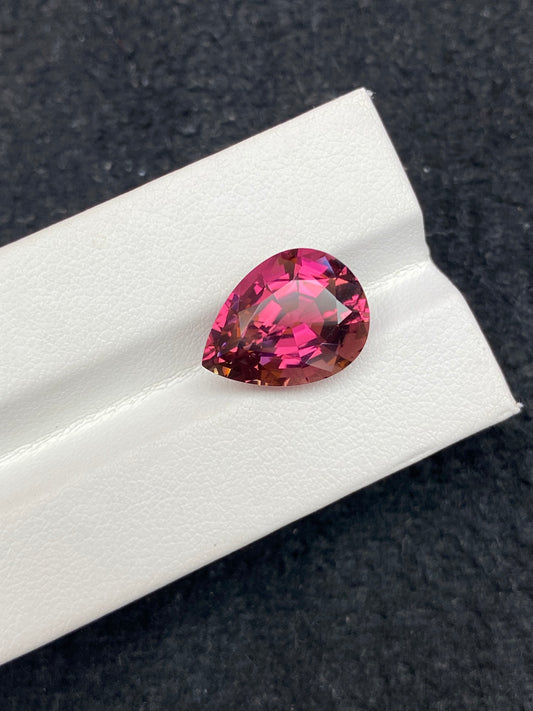 6.81CT NATURAL BRAZIL RED TOURMALINE STONE