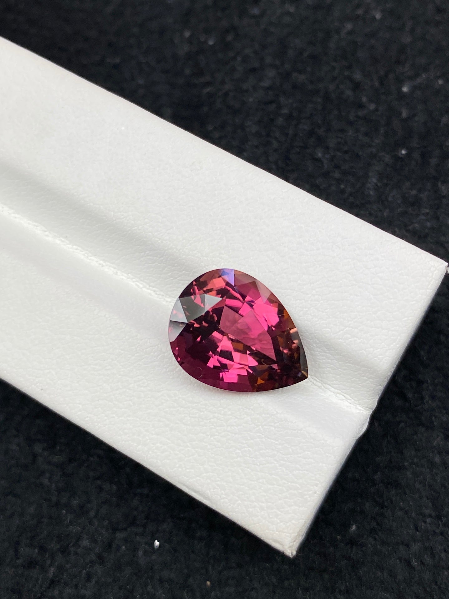 6.81CT NATURAL BRAZIL RED TOURMALINE STONE