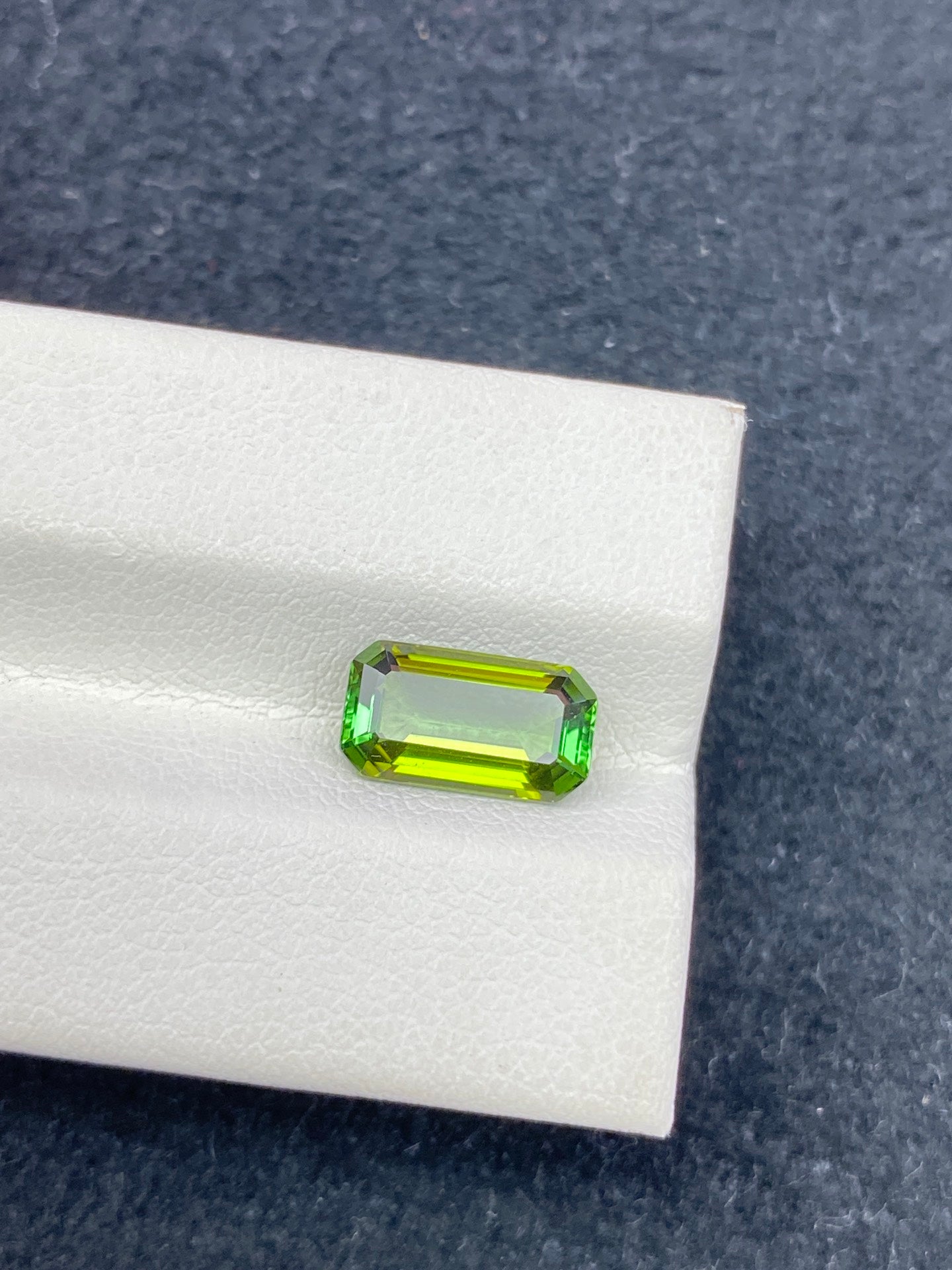 2.07CT NATURAL CONGO GREEN TOURMALINE STONE