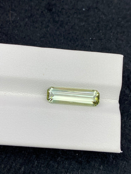 3.33CT NATURAL CONGO YELLOWISH GREEN TOURMALINE STONE