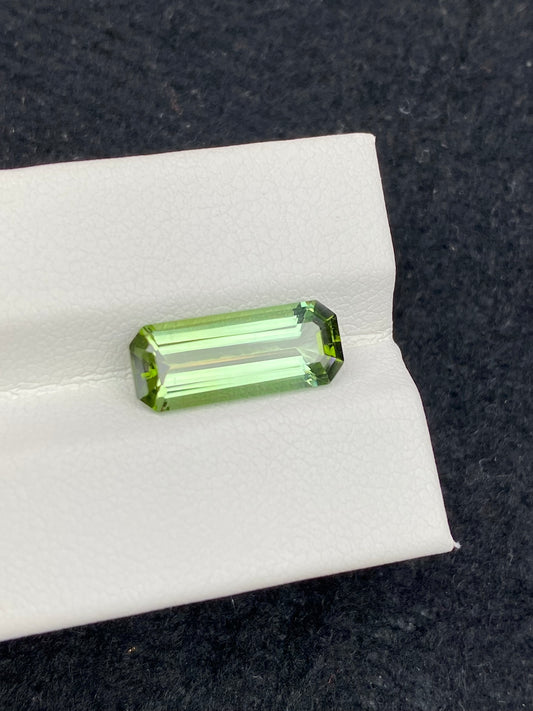 3.635CT NATURAL AFGHANISTAN GREEN TOURMALINE STONE