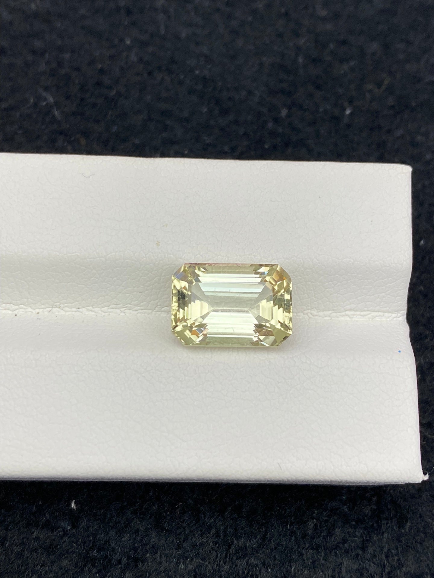 4.71CT NATURAL CONGO YELLOW TOURMALINE STONE