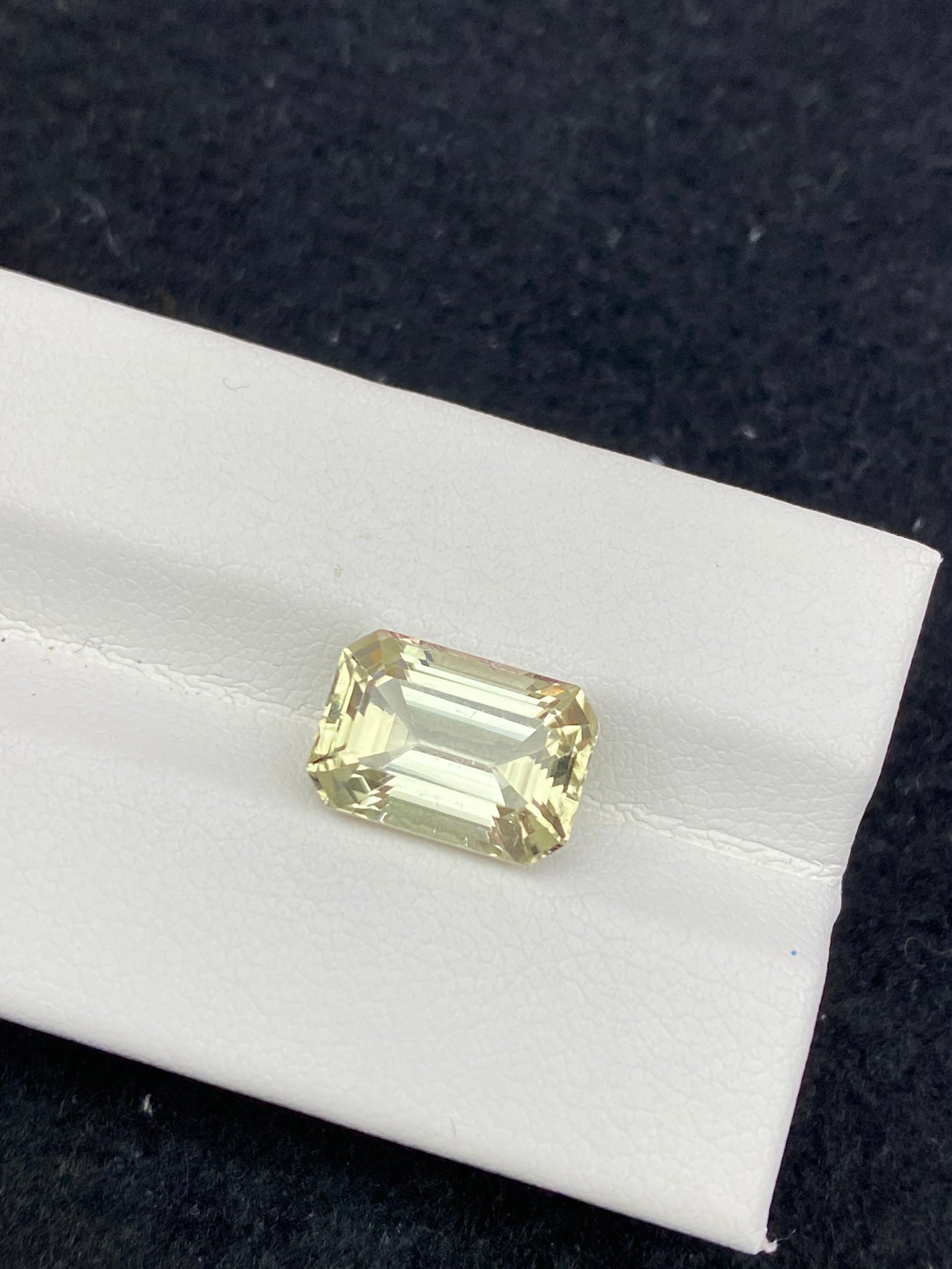 4.71CT NATURAL CONGO YELLOW TOURMALINE STONE