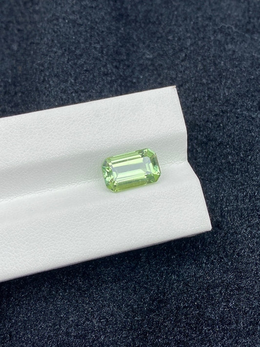 3.735CT NATURAL CONGO GREEN TOURMALINE STONE