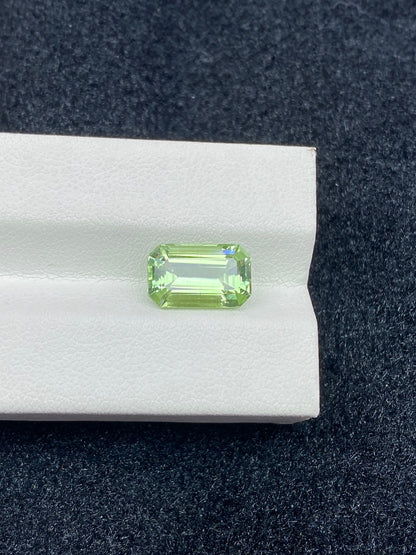 3.735CT NATURAL CONGO GREEN TOURMALINE STONE