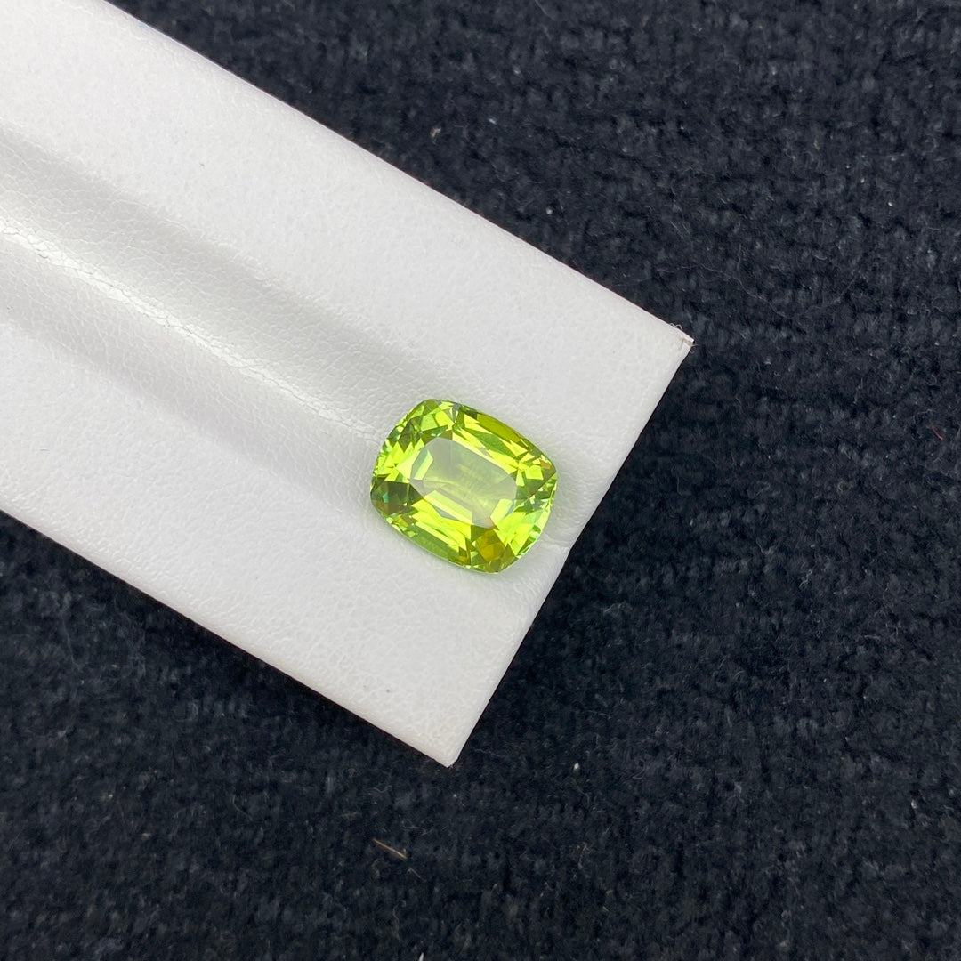 4.265CT NATURAL CONGO GREEN TOURMALINE STONE