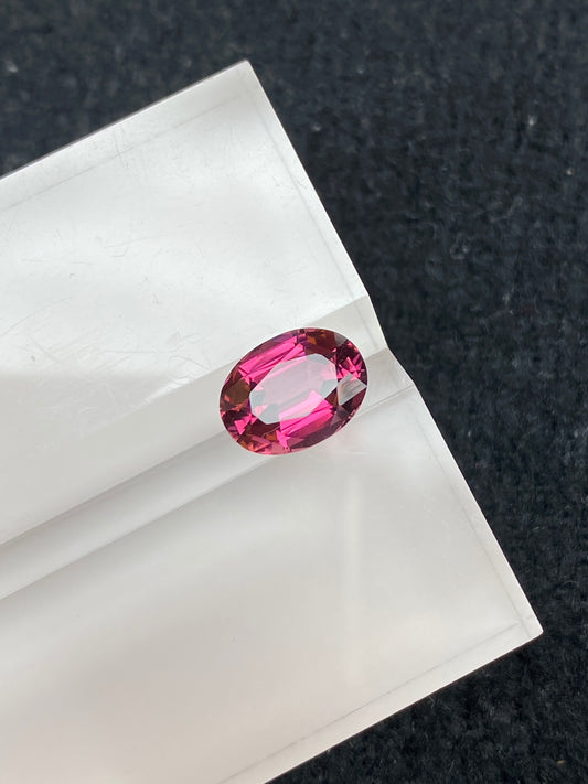 1.89CT NATURAL BRAZIL RED TOURMALINE STONE