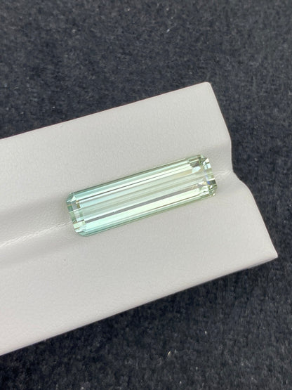 8.96CT NATURAL CONGO GREEN TOURMALINE STONE