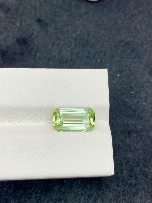 3.025CT NATURAL AFGHANISTAN GREEN TOURMALINE STONE